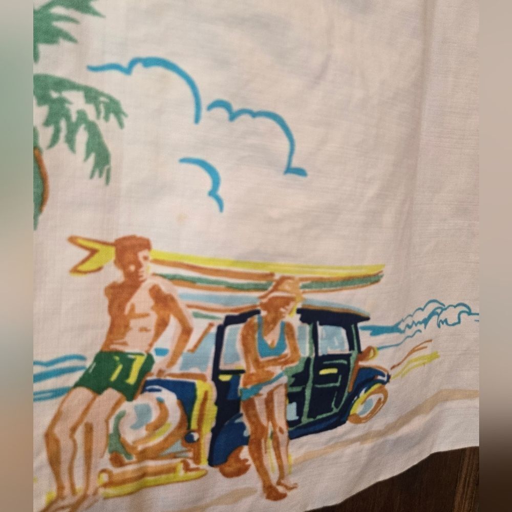 J CREW RARE VINTAGE Ivory Skirt with Malibu Beach Surfing Scene Print - Picture 4 of 11